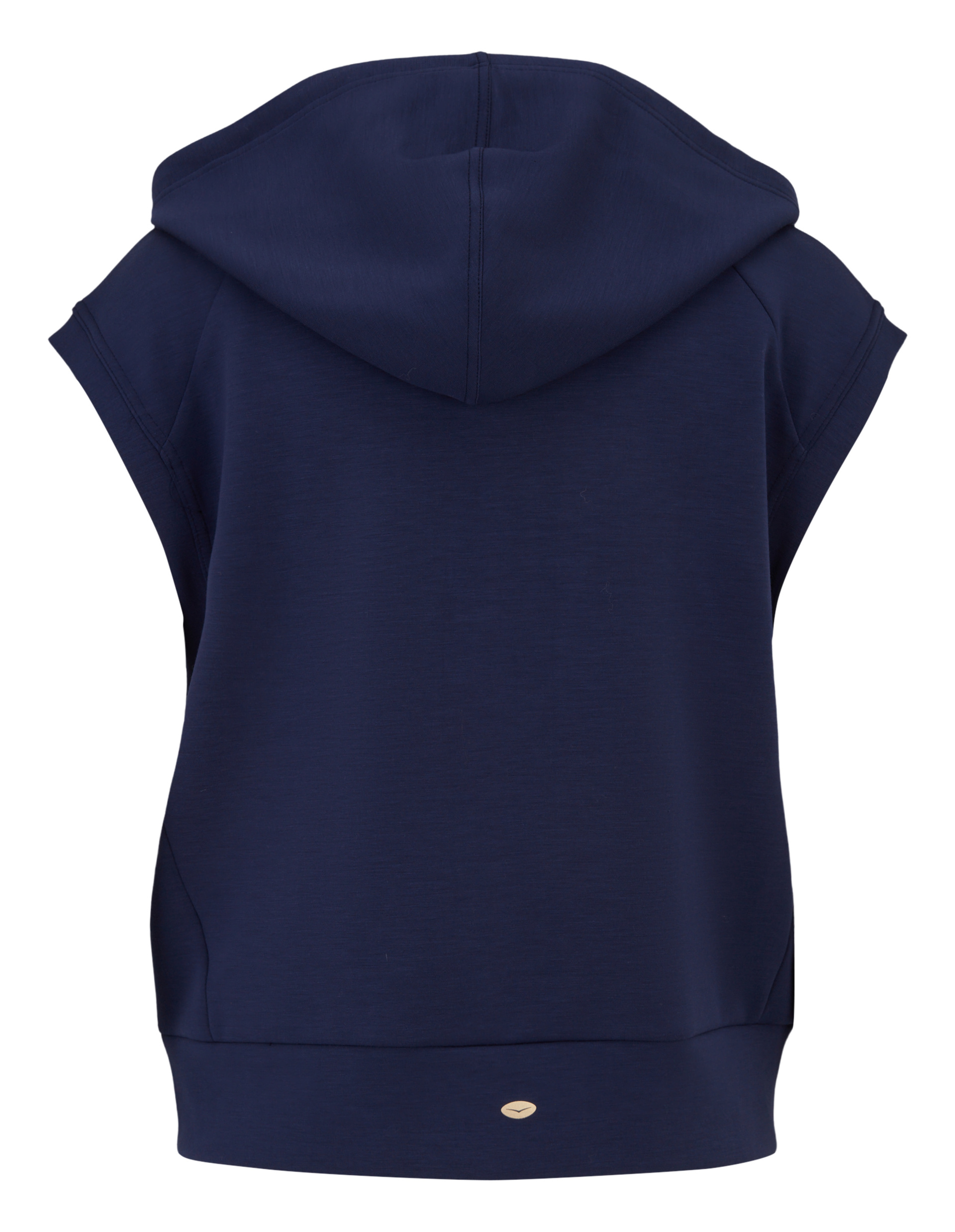 Dunkelblauer ärmelloser Hoodie mit Kapuze, hintenansicht; kleines metallenes Logo oberhalb des Saums.