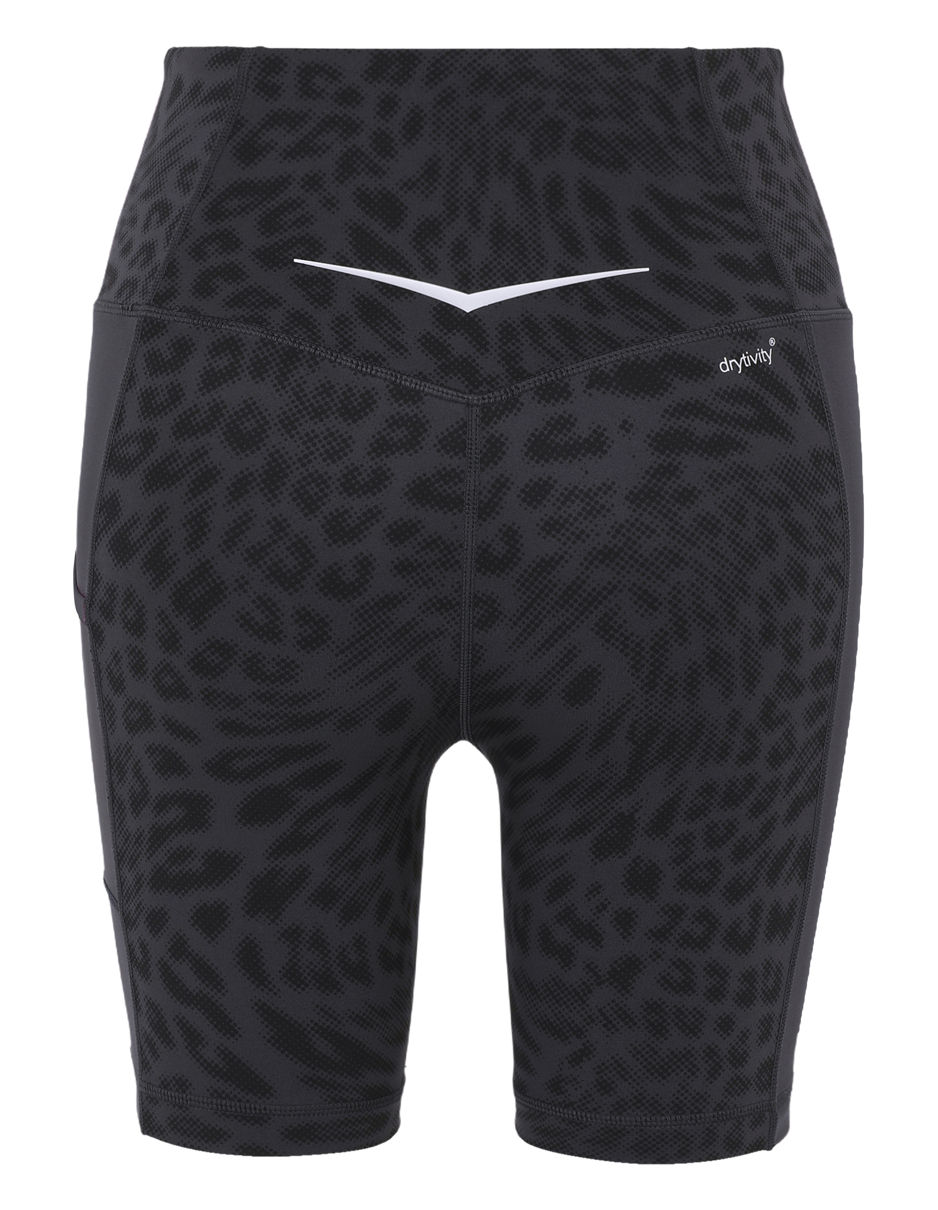 Schwarze, hoch taillierte Sportshorts mit leopardartigem Muster und einem weißen, V-förmigen Logo vorne über dem Hüftbereich.