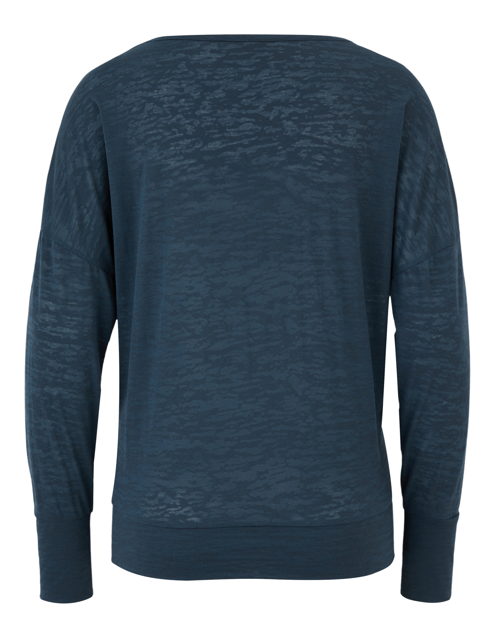 Rückansicht eines dunkelblauen Pullovers mit langen Ärmeln und einem dezenten wellenartigen Muster auf dem Stoff.